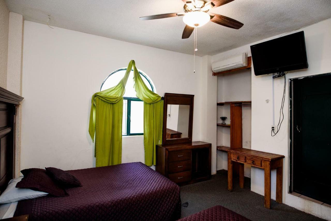 Hotel Maria Elena Durango Ngoại thất bức ảnh