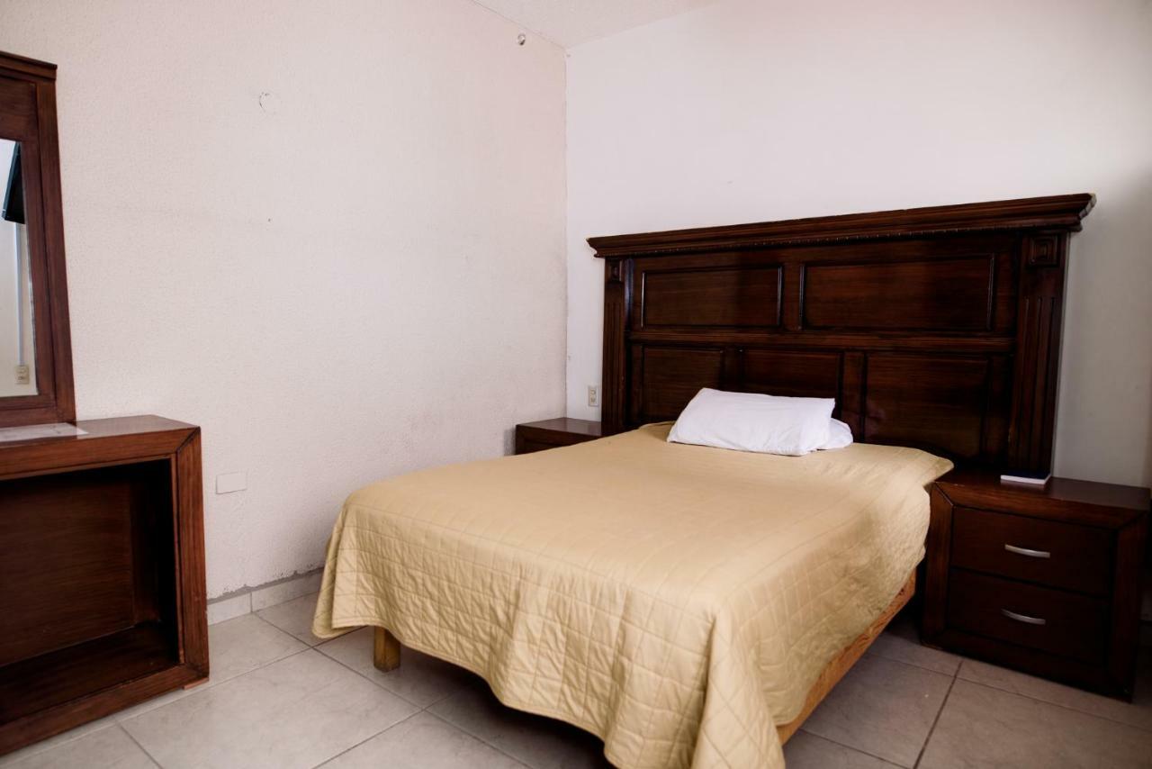 Hotel Maria Elena Durango Ngoại thất bức ảnh
